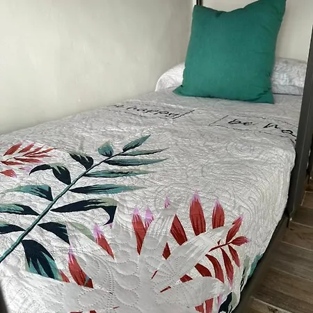 Entero. Piso En El Centro De El Vendrell. Apartment El Vendrell